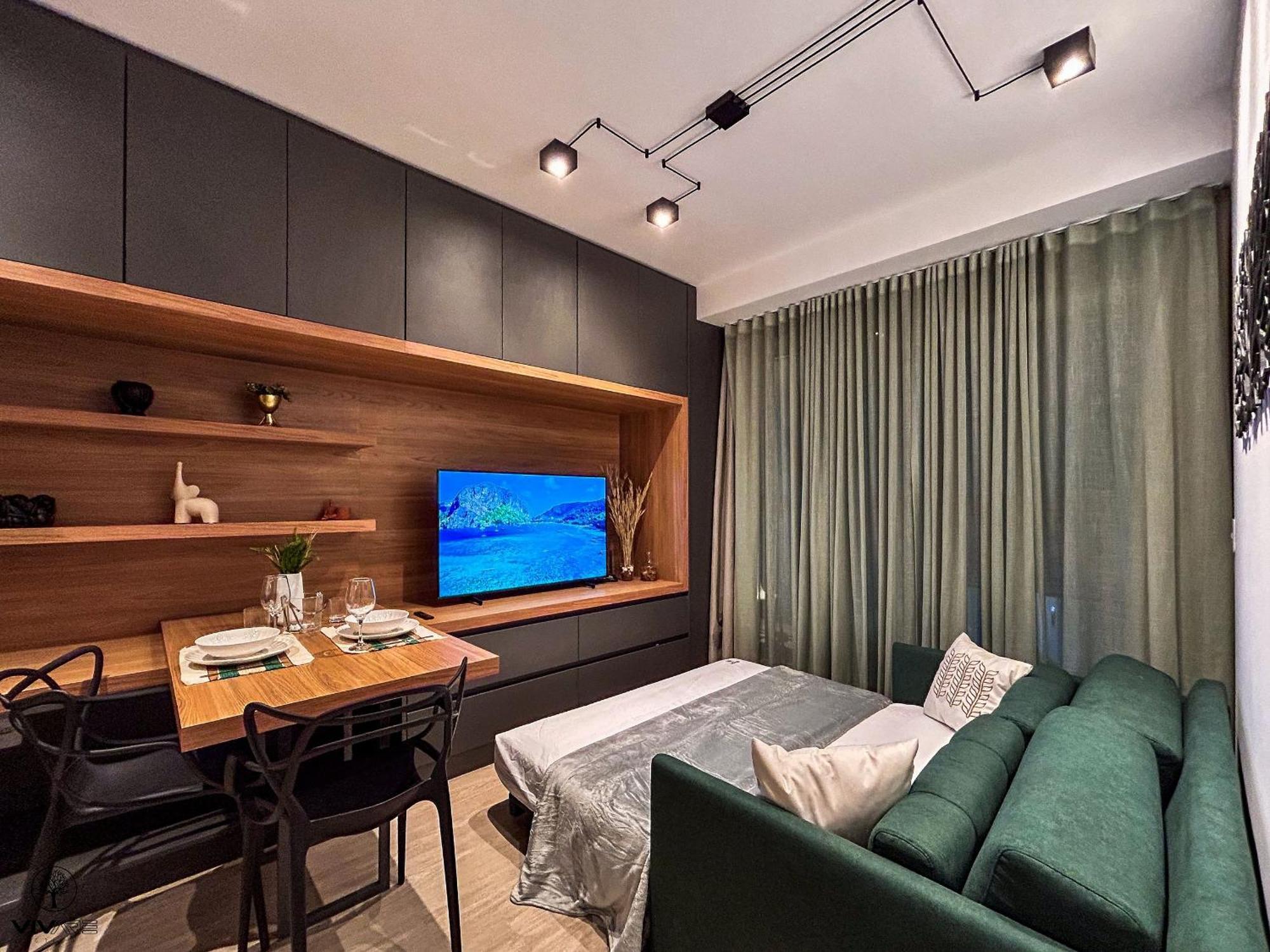 Seasons Pinheiros - Px Hosp Clinicas/reboucas Apartamento