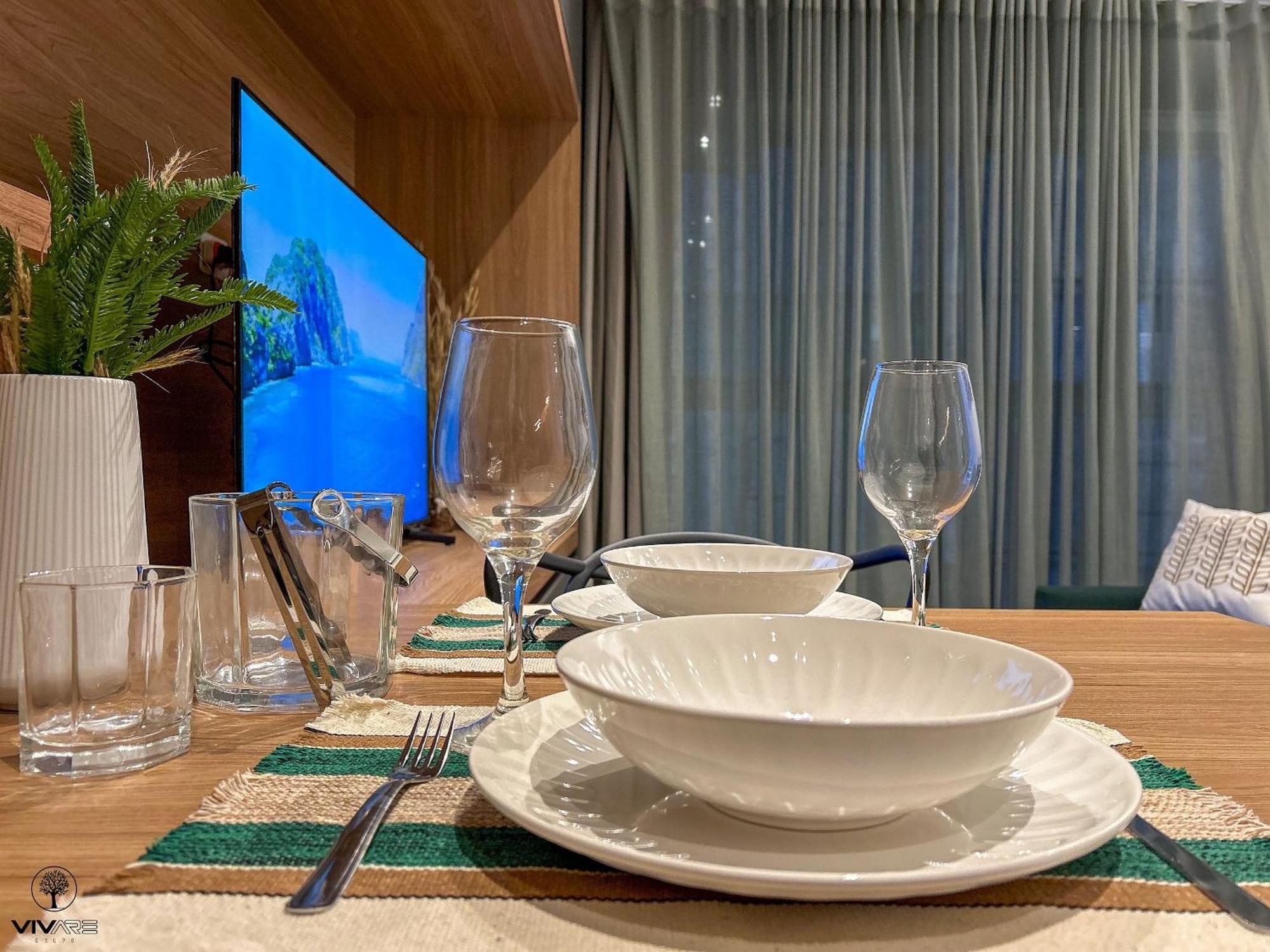 Seasons Pinheiros - Px Hosp Clinicas/reboucas Apartamento